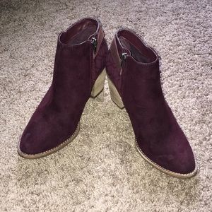 Dolce Vita Maroon Ankle Booties 7 1/2